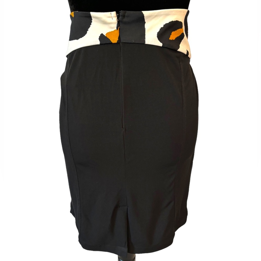 Roberto Cavalli Black Animal Print Stretch Skirt Size Large - Picture 7 of 9